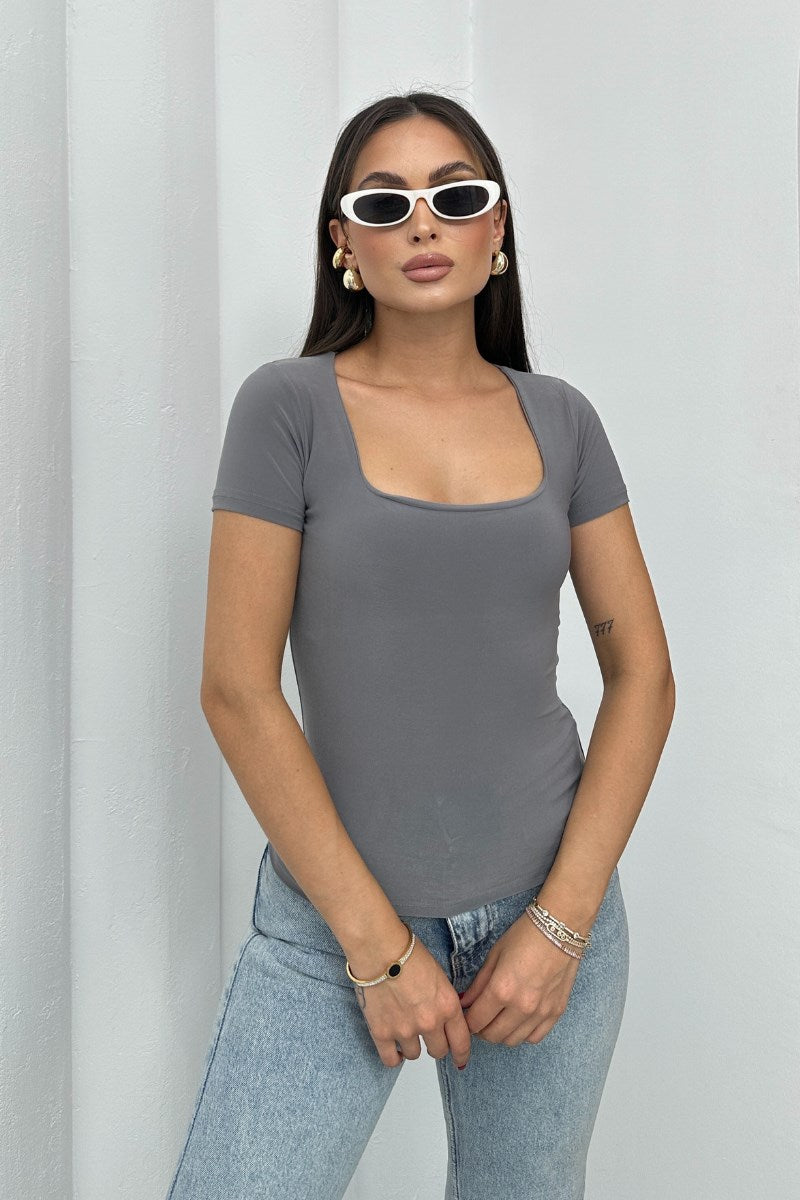 Kadın Kısa Kollu T-Shirt Kare Yaka Çift Kat Sandy Kumaş Crop T-Shirt BEJ L