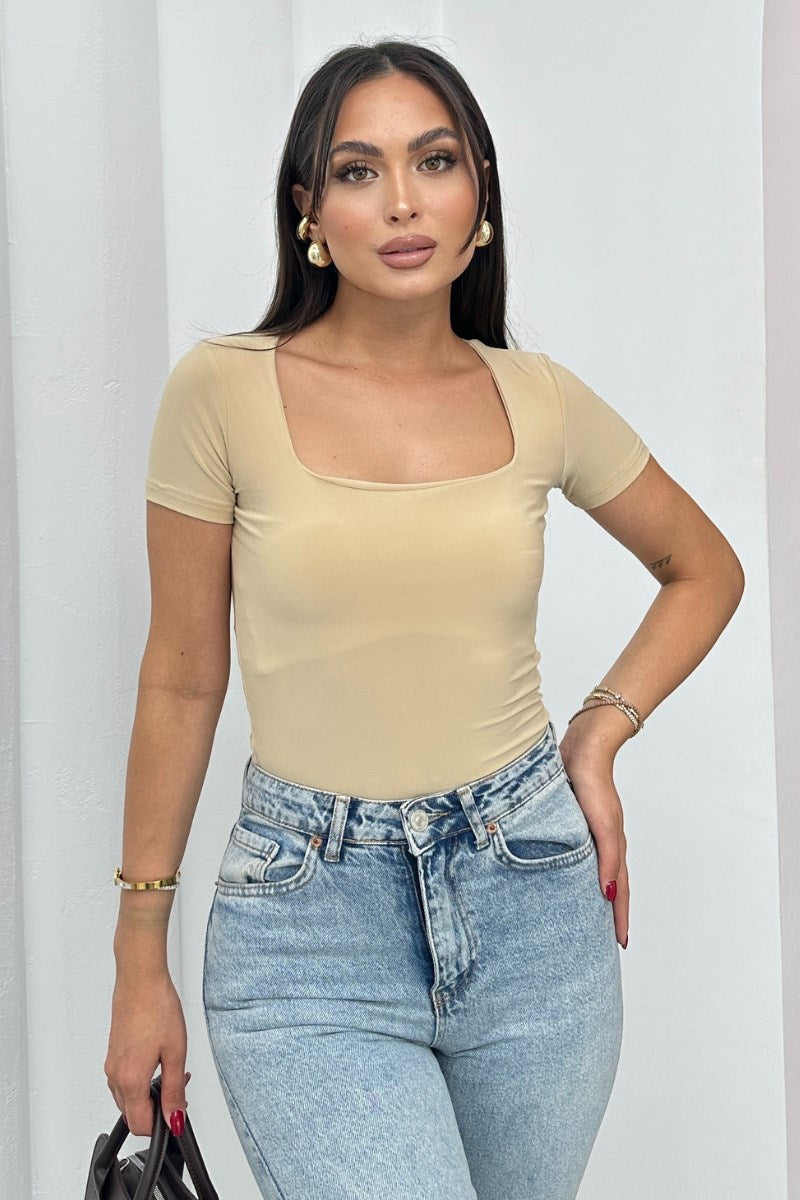 Kadın Kısa Kollu T-Shirt Kare Yaka Çift Kat Sandy Kumaş Crop T-Shirt BEJ L